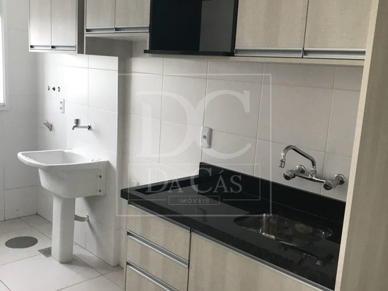 Apartamento à venda com 67m², 2 dormitórios, 1 suíte, 2 vagas no bairro Cavalhada em Porto Alegre