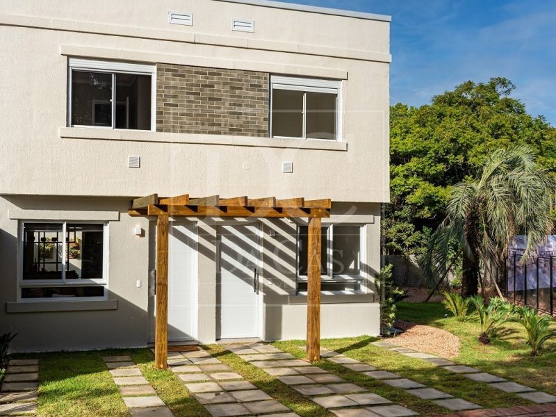 Casa em Condomínio à venda com 87m², 2 dormitórios, 1 vaga no bairro Vila Nova em Porto Alegre