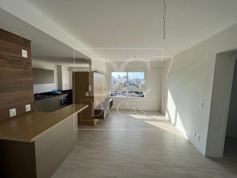 Apartamento à venda com 67m², 2 dormitórios, 1 suíte, 1 vaga no bairro Santana em Porto Alegre