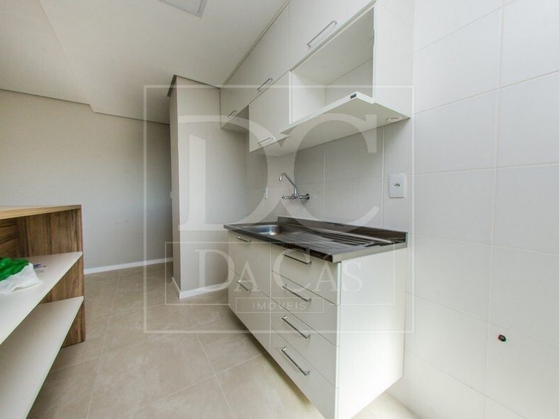 Apartamento à venda com 71m², 3 dormitórios, 1 suíte, 1 vaga no bairro Agronomia em Porto Alegre