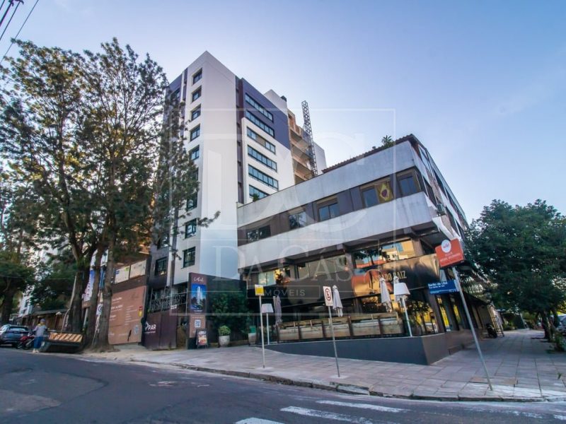 Apartamento à venda com 147m², 3 dormitórios, 3 suítes, 2 vagas no bairro Bela Vista em Porto Alegre